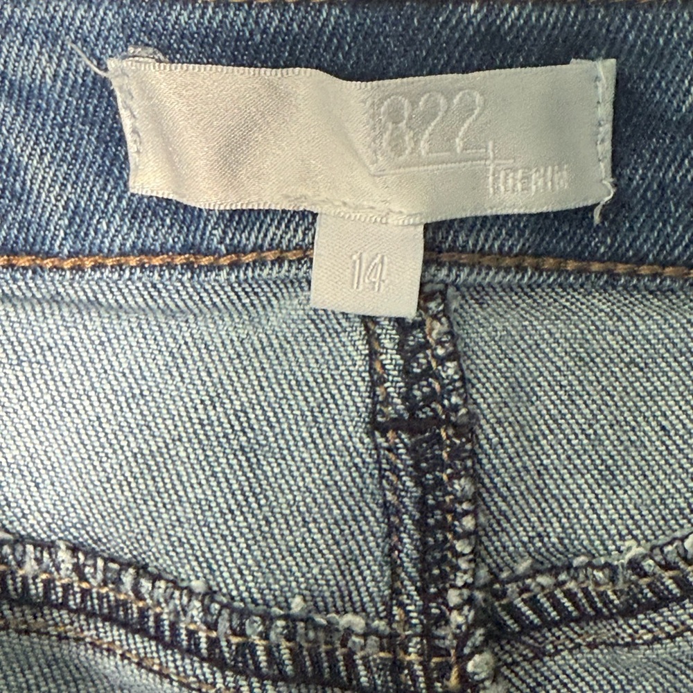 1822 Stretch High Rise Jeans - Picture 5 of 5